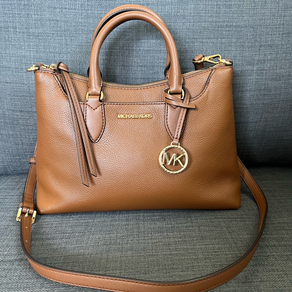 NWT MICHAEL KORS AUSTEN SMALL SATCHEL HANDBAG